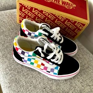 Girls Old Skool Rainbow Checkered Vans Size:13